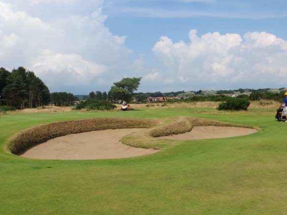 Siamese Twin Bunkers 8