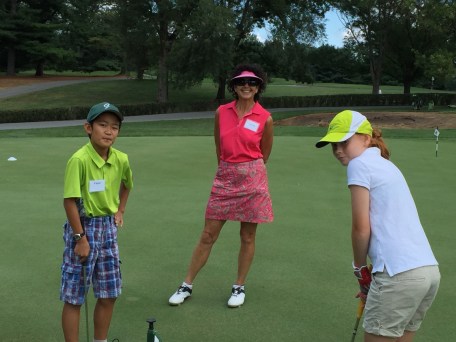 Harriet and Kids Putting