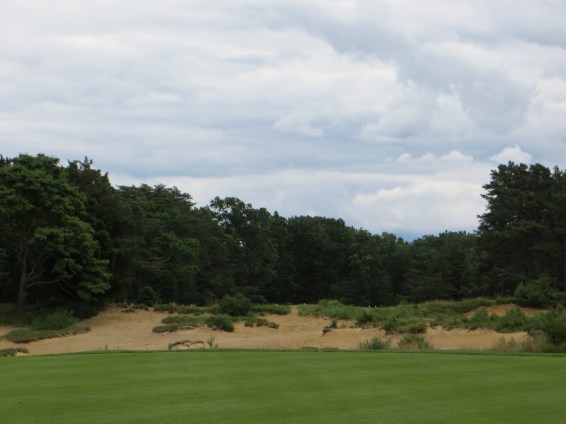 Negotiating Hell's Half Acre-an intimidating layup on #7